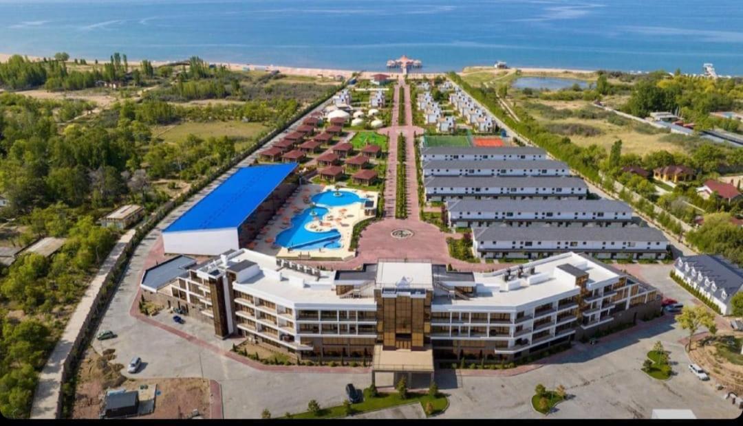 Таунхаус В Baytur Resort Bosteri Luaran gambar